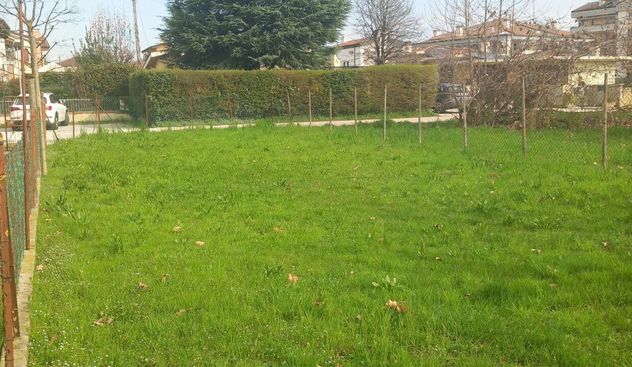 fdf10ec591442165a0014b253d99895c