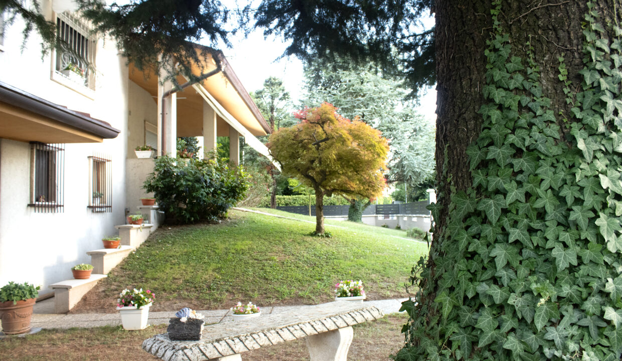 8691ff3ac745e3abd53cb153f8ba6ce7