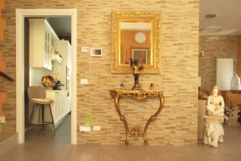 992cae7eb04cb633518fb7ec73475987