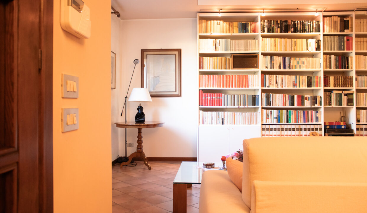 0689ceb164c5e93c8854967661525342