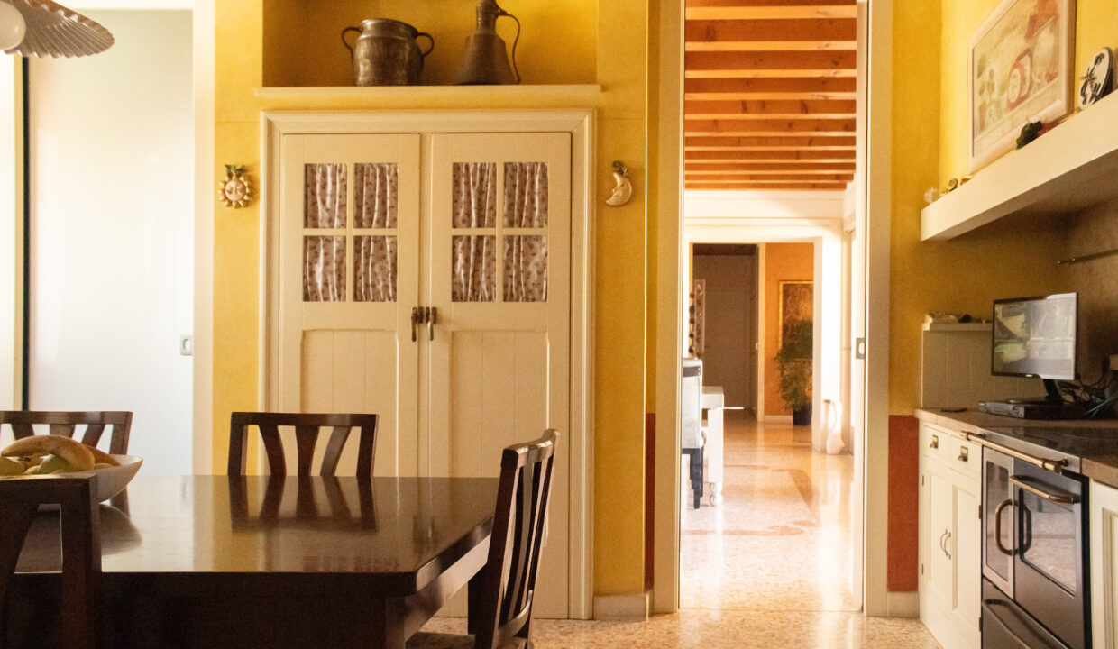 1f45253b880b064c8c18b50c45d4f2f3