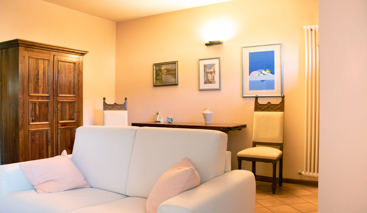 21daa7d03e82931f96b50d5b54970309