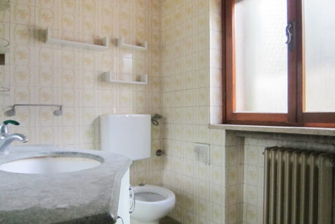 0ee3792879b1d315a9c37ed9bd10aedc