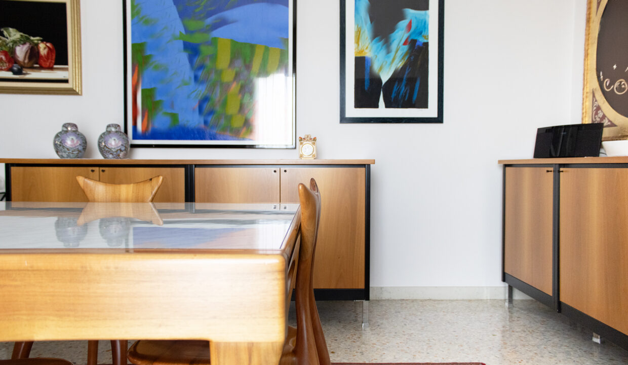 6c1ab3e1791062cd1aca4ed2b3bcd8b6