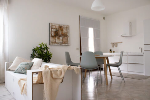 b038ef62974e8b42ee9bd28f06e7b9b0