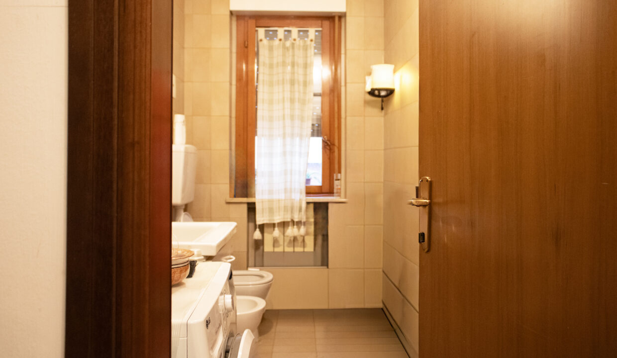 ed7f159ea07e76b69b8fd8a1cffd14bd